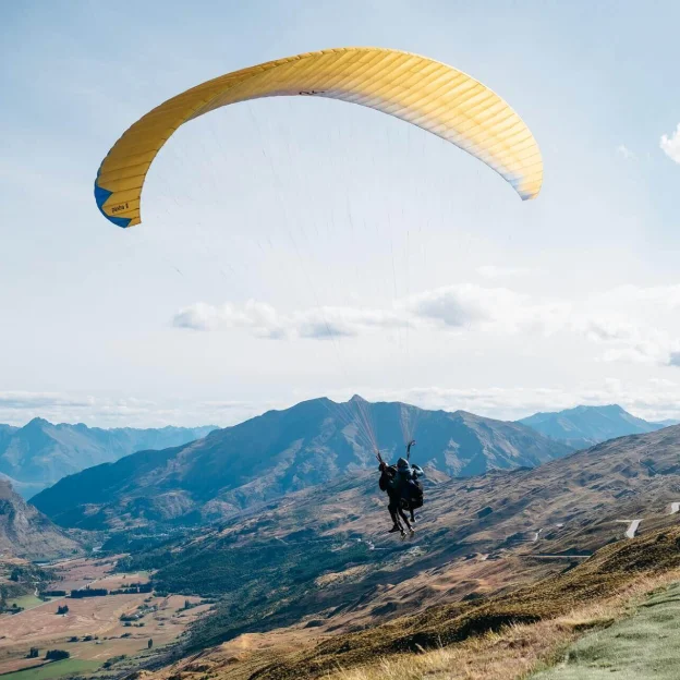 Paragliding